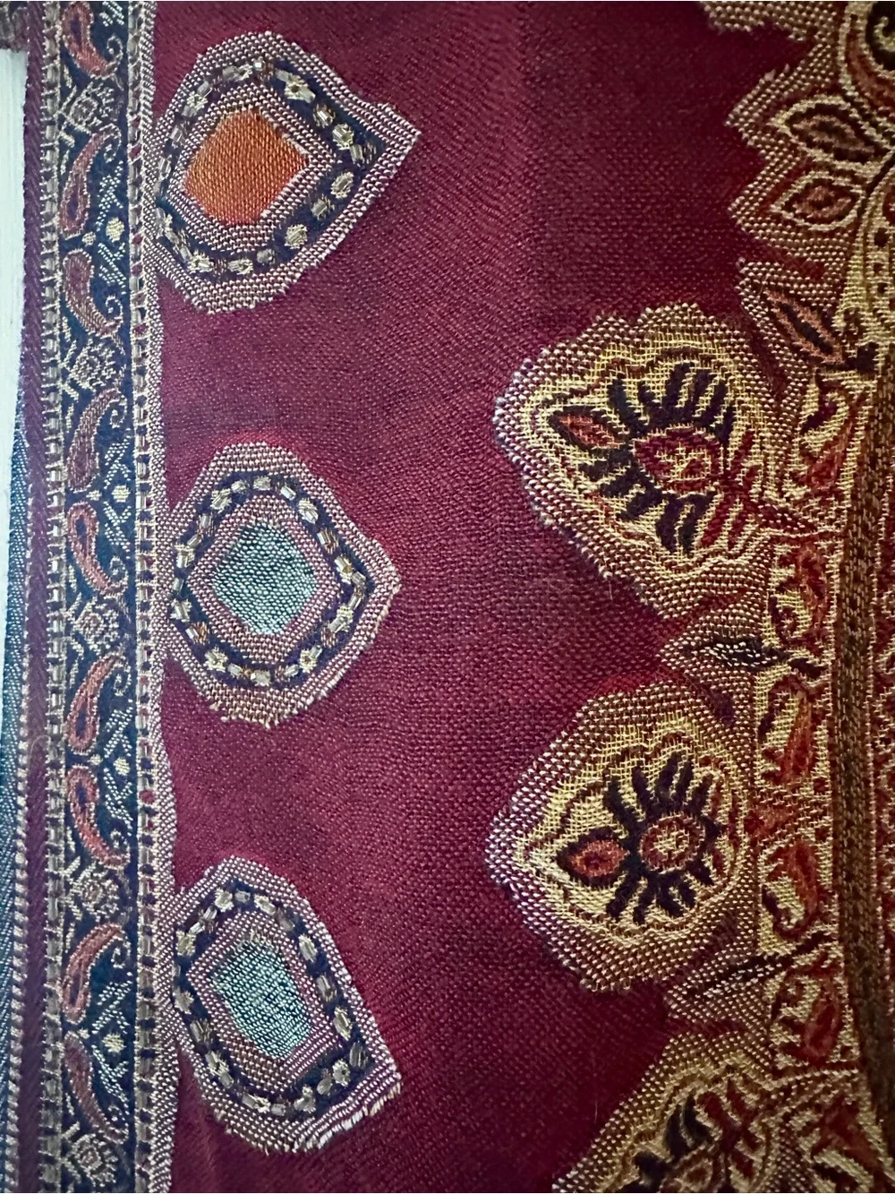 Vtg Bohemian Paisley Wall Tapestry in Deep Burgundy